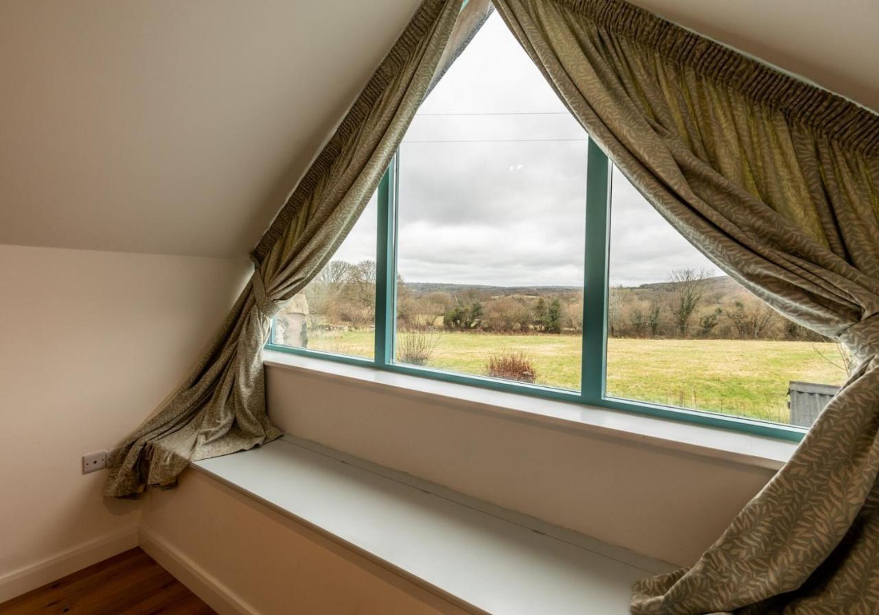 Penrhiw - A Country Cottage With Mountain Views Newport  Exteriér fotografie